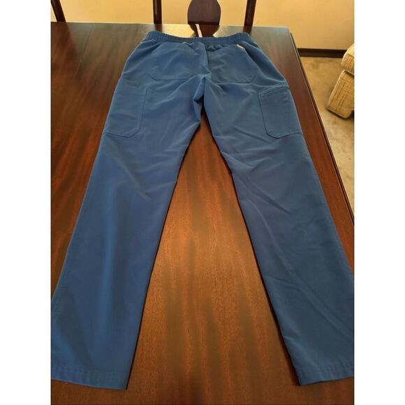 Figs Technical Collection Cargo Pant - Picture 7 of 8